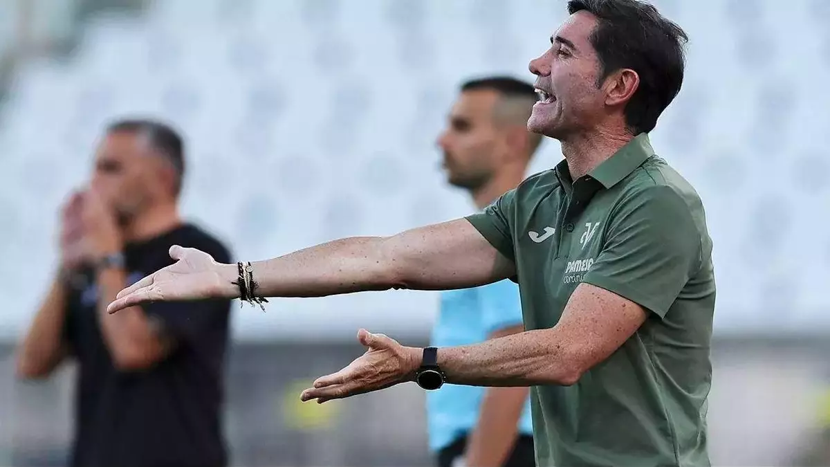 Kalimuendo se va al Forest y el Villarreal sigue buscando delanteros