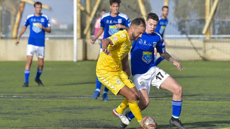 La paz de Deivid en el Villa de Santa Brígida: &quot;El mérito del plantel es increíble; no han tenido la repercusión merecida&quot;