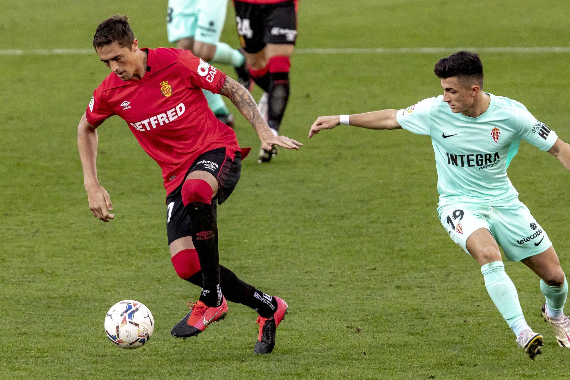 El Mallorca da por bueno el empate frente al Sporting