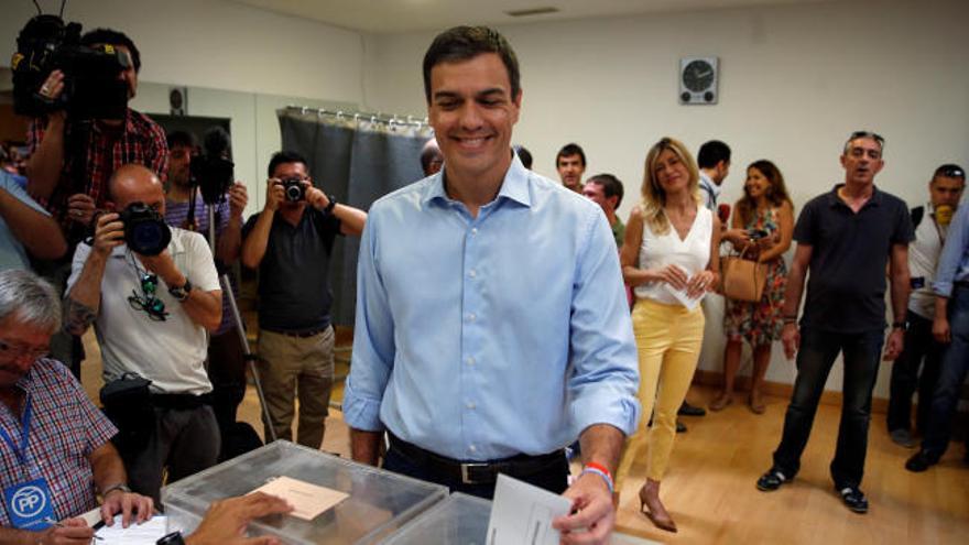 Sánchez anima a votar para que el próximo Gobierno "cuente con la máxima legitimidad posible"