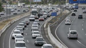 Les cues per tornar a Barcelona sumen fins a 33 quilòmetres de retencions