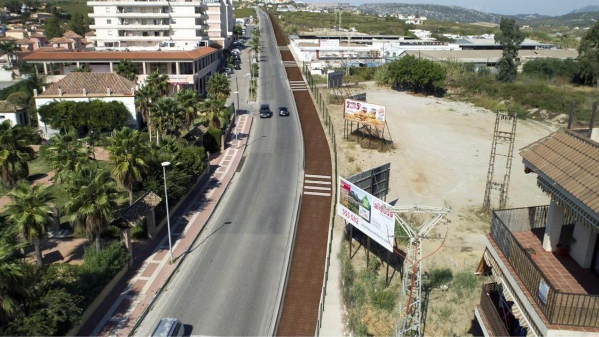 Así será la senda peatonal de Manilva a Sabinillas junto a la carretera A-377.