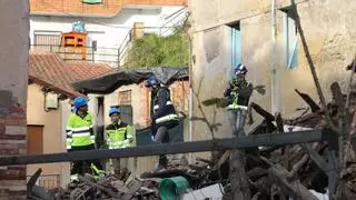 El Ayuntamiento de Mieres rinde tributo a la solidaridad en la explosión de La Villa