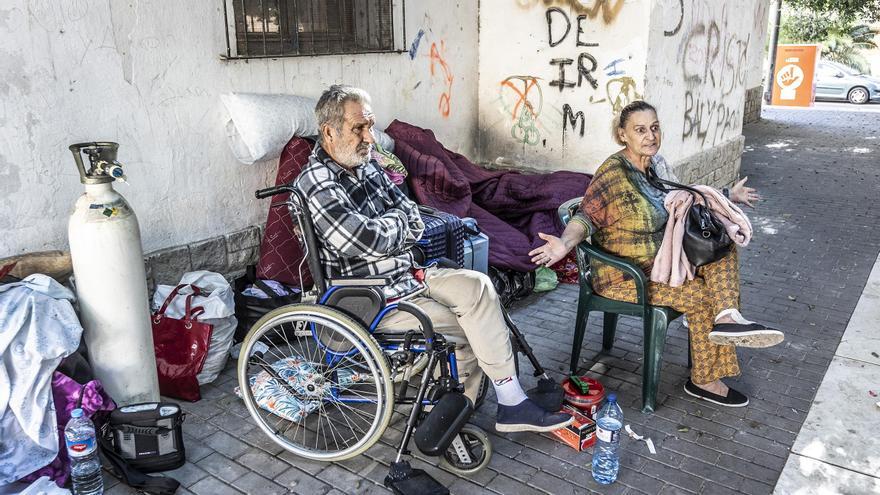 Desalojan a una familia con dos personas mayores en la Zona Norte de Alicante