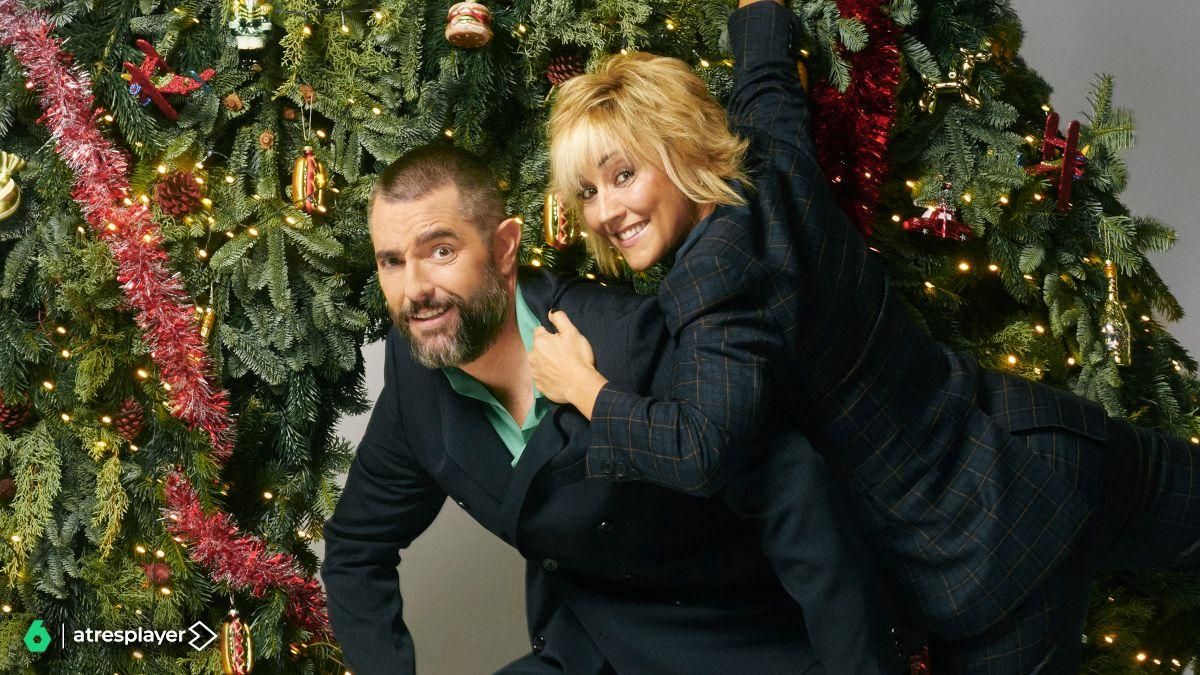 Dani Mateo y Cristina Pardo, en las Campanadas de La Sexta.