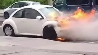 Arde un coche en Arucas