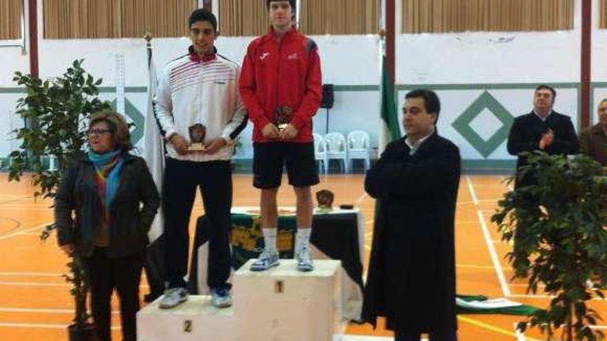 Pablo Sanmartín, en el podio individual sub 17 de Arjonilla.