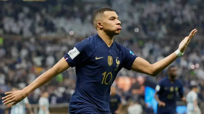 ¡Mbappé no es el único! La revolución del brazalete tras Qatar