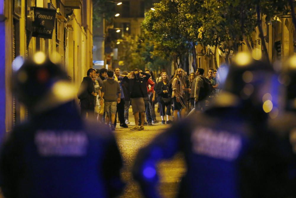 Segona nit de disturbis a Gràcia
