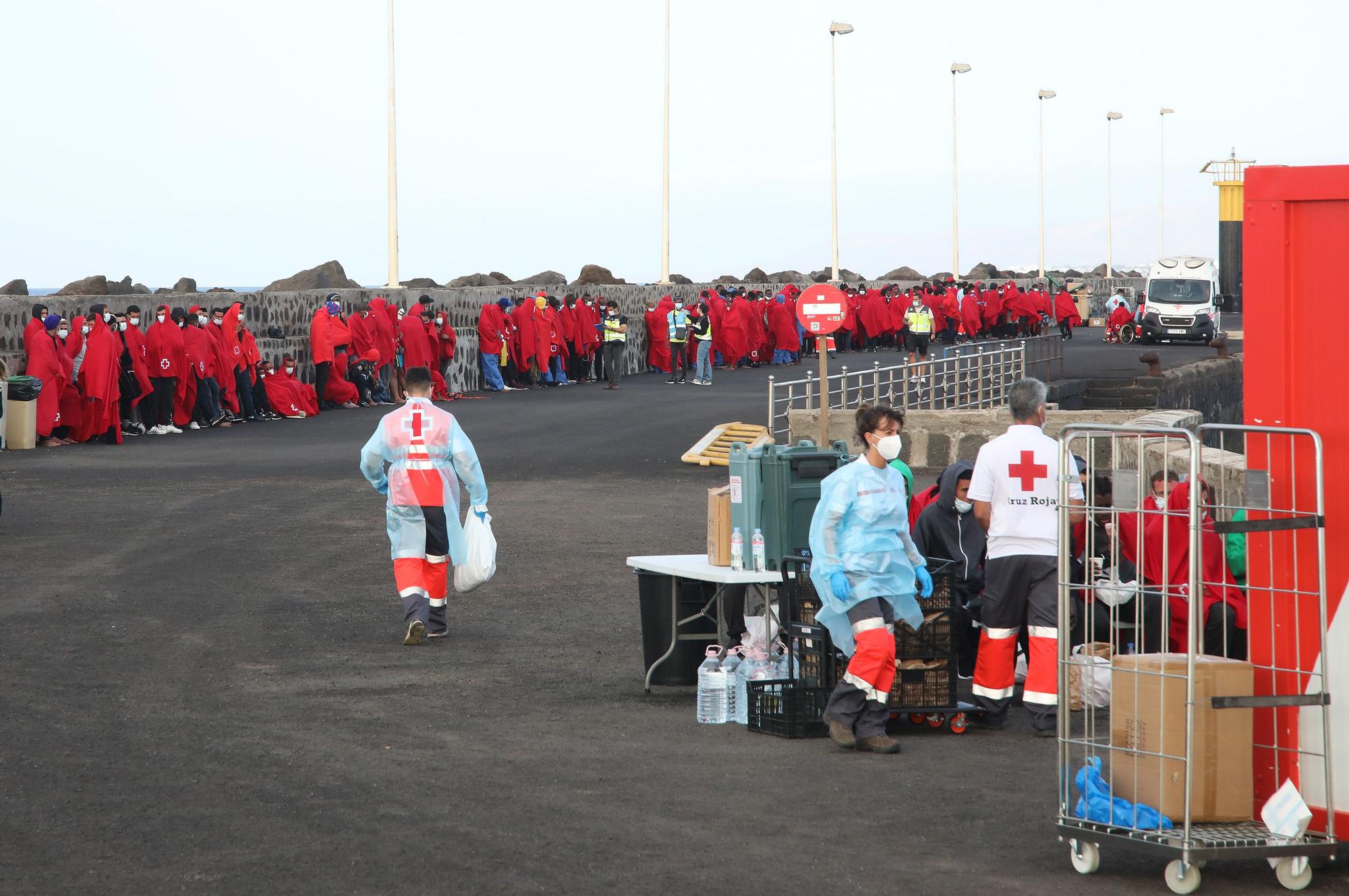 Rescatan unas 317 inmigrantes cerca de Lanzarote