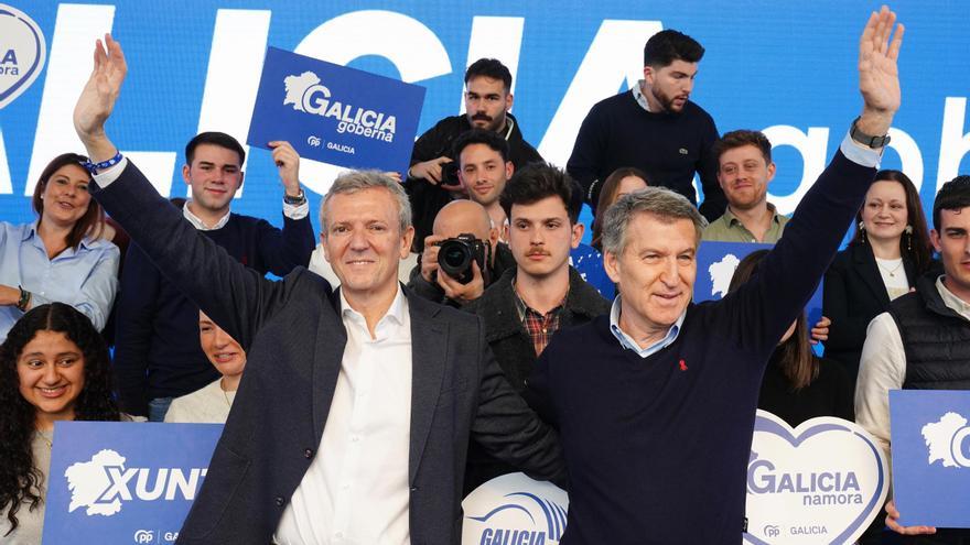 Feijóo en Santiago: “Este Gobierno es un siniestro total”