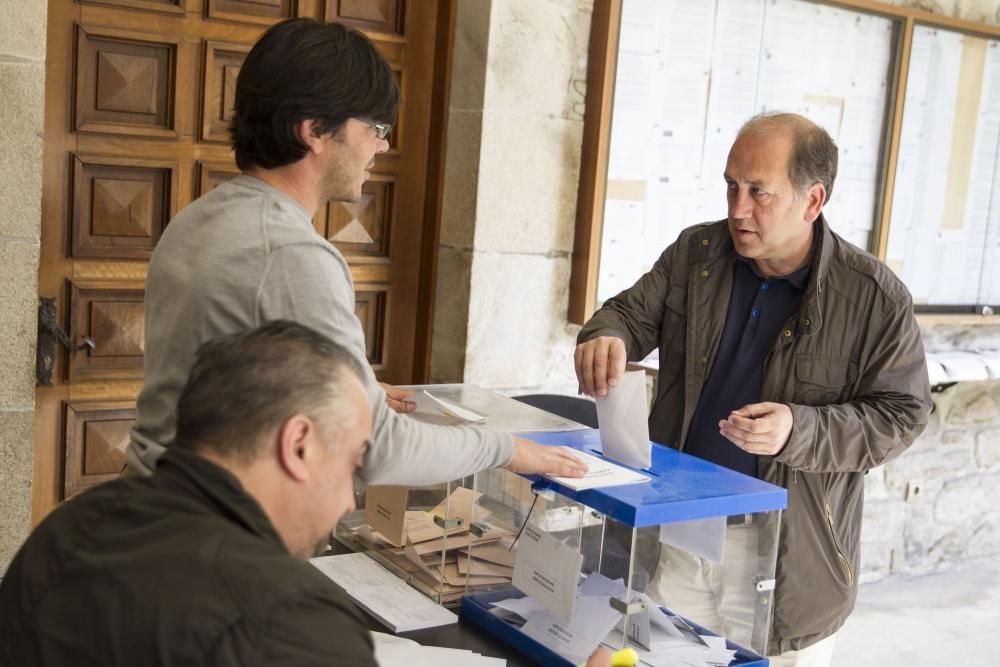 Así se vive la jornada electoral en Galicia