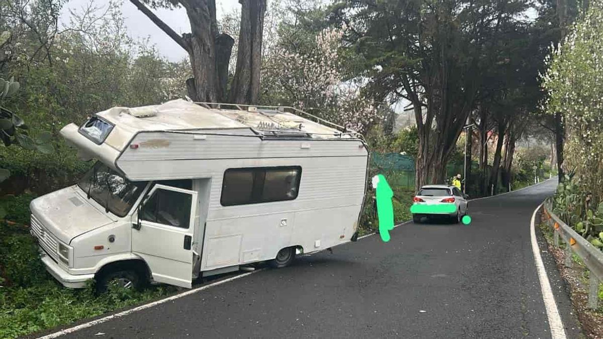 Carnival Chaos: Unpredictable Weather Strikes the Canary Islands