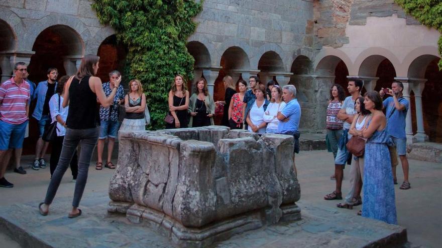 Els monestirs guarden històries relacionades amb el vi.