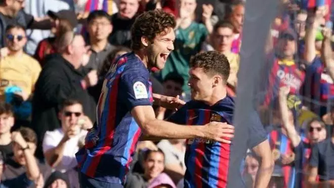 El Barça intenta inscribir también a Marcos Alonso para Villarreal