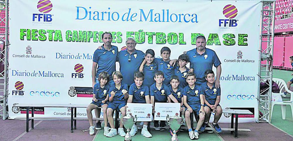 CAMPEÓN: La Real. Benjamín Segunda Liga B y Mallorca