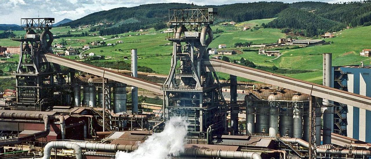 Hornos altos de ArcelorMittal en Gijón.