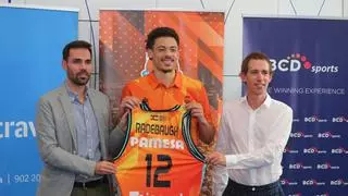 Radebaugh: "Jugar en el Valencia Basket es dar un paso más en mi carrera"