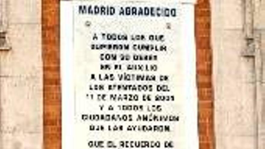 Madrid rinde homenaje alos héroes de la masacre