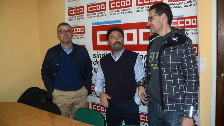 Los representantes de CC OO denunciaron ayer la situación en la ciudad infantil de la Diputación. // R.V.