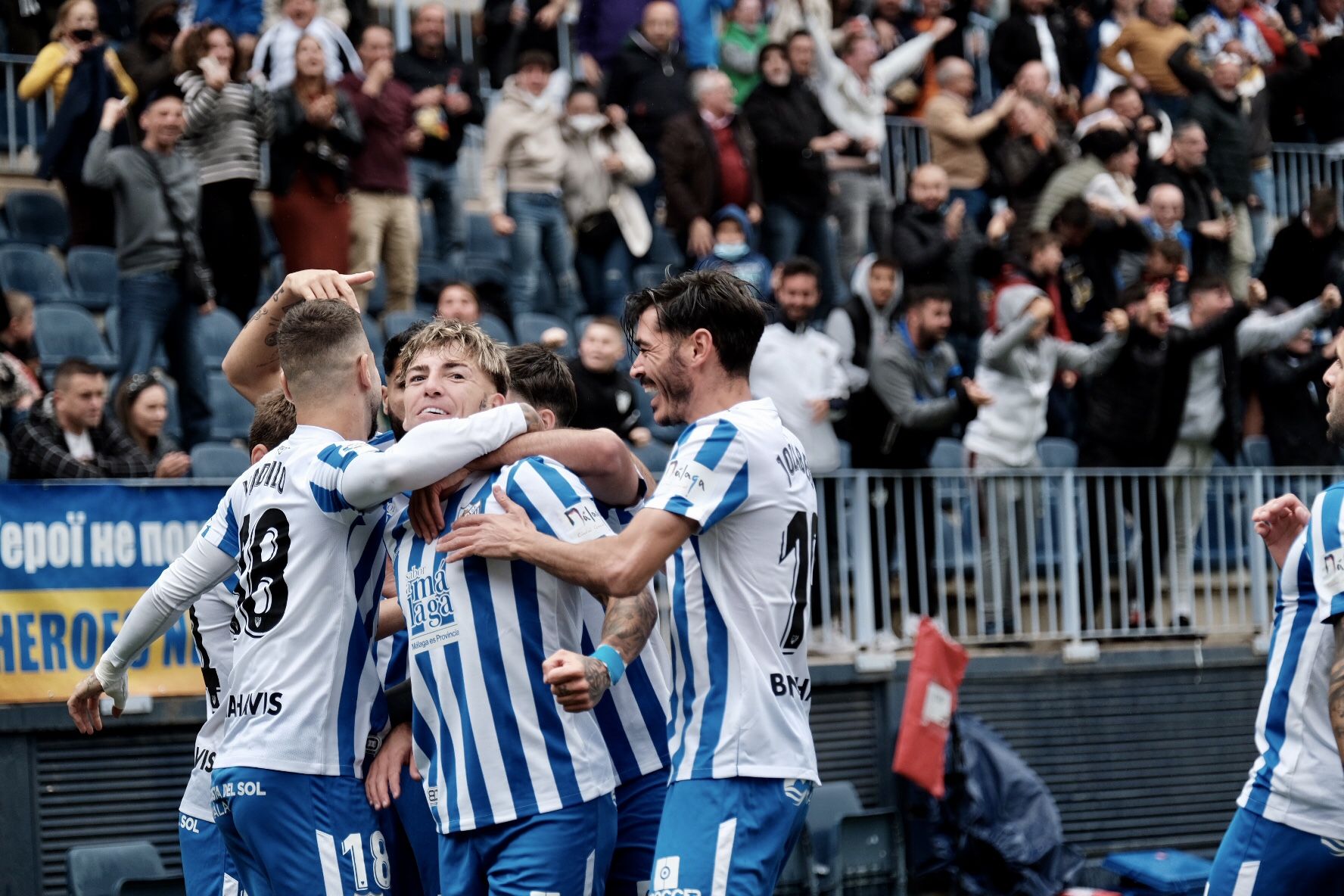 Las imágenes del Málaga CF - SD Éibar en La Rosaleda