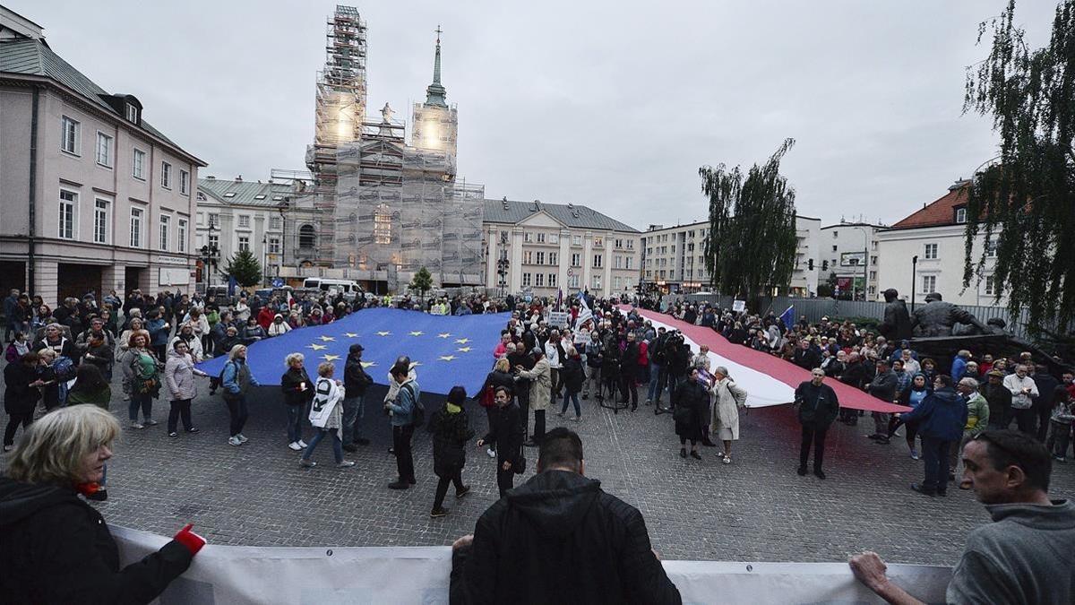 polonia jubilacion de jueces