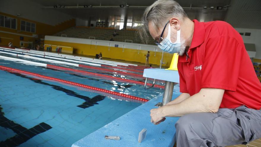 EN IMÁGENES: Así es el día a día de los trabajadores del Patronato Deportivo Municipal en Gijón