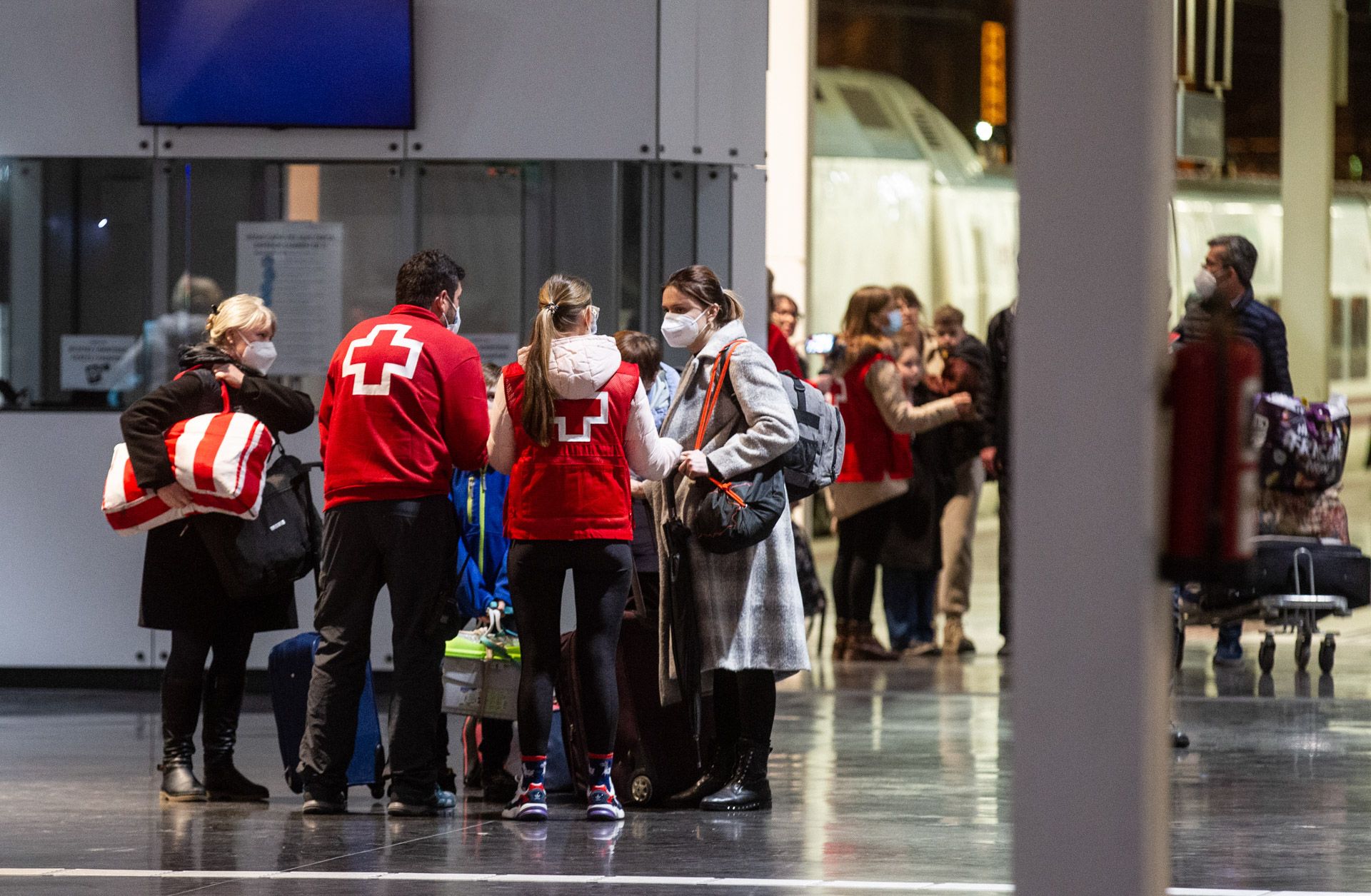 Una treintena de refugiados ucranianos llega a Alicante huyendo de la guerra