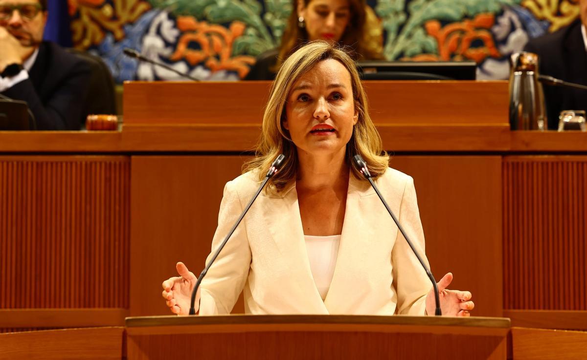 La portavoz del PSOE, Pilar Alegría, en su discurso en la segunda sesión del debate de investidura de Jorge Azcón.