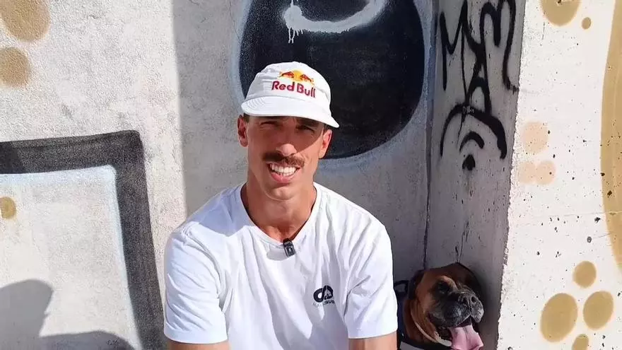 El origen de la icónica imagen del 'skater' madrileño Danny León saltando sobre el eclipse