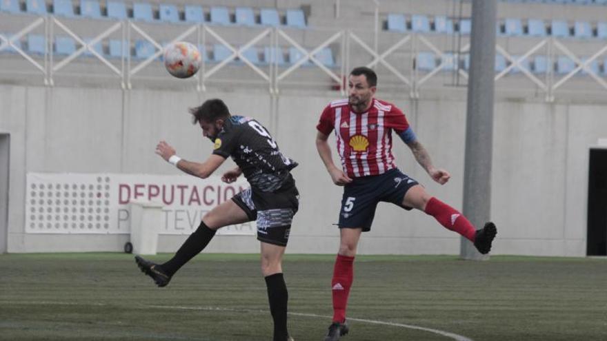 Aitor Díaz abandona el Alondras