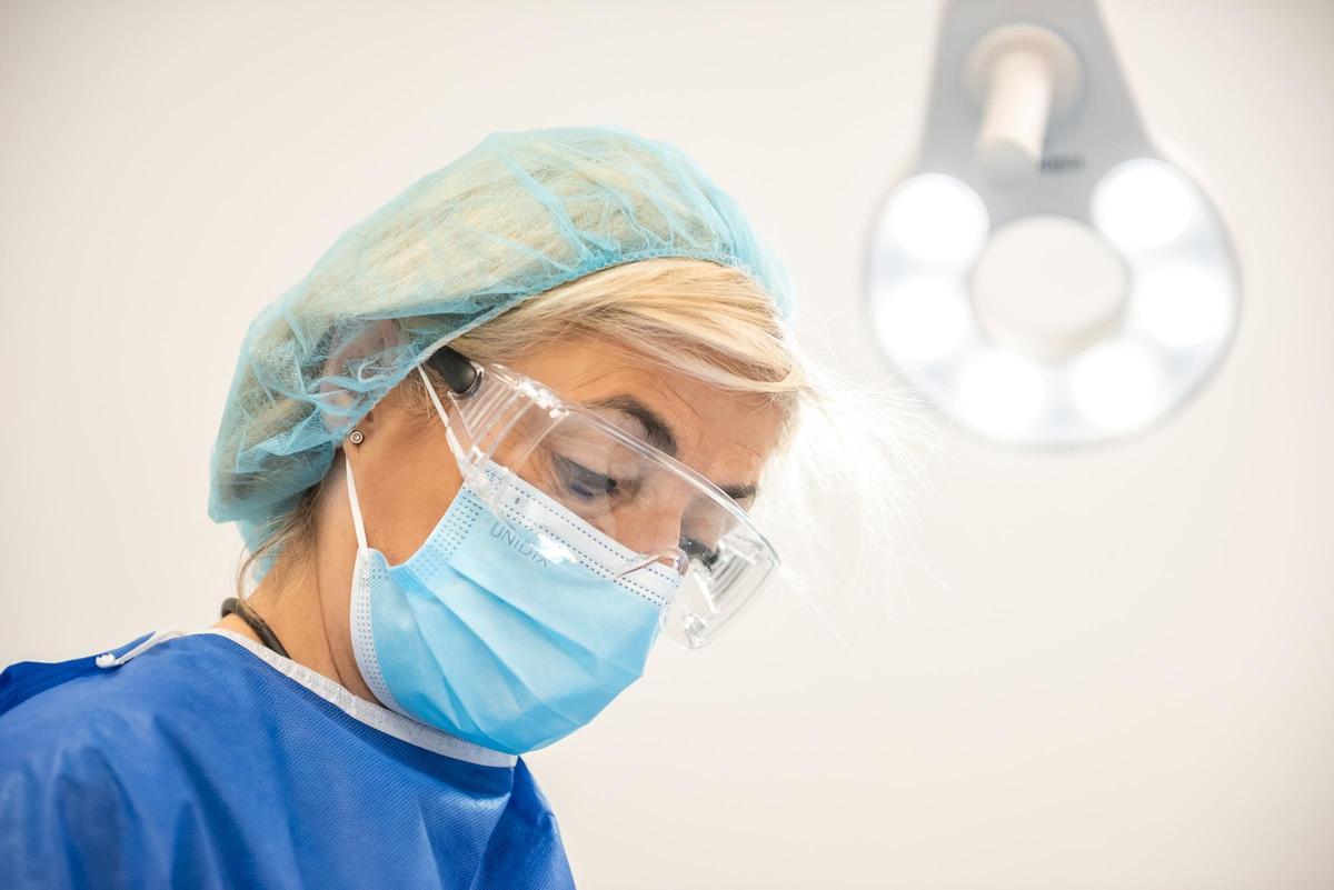 La Dra. Concepció Andreu durante una intervención.