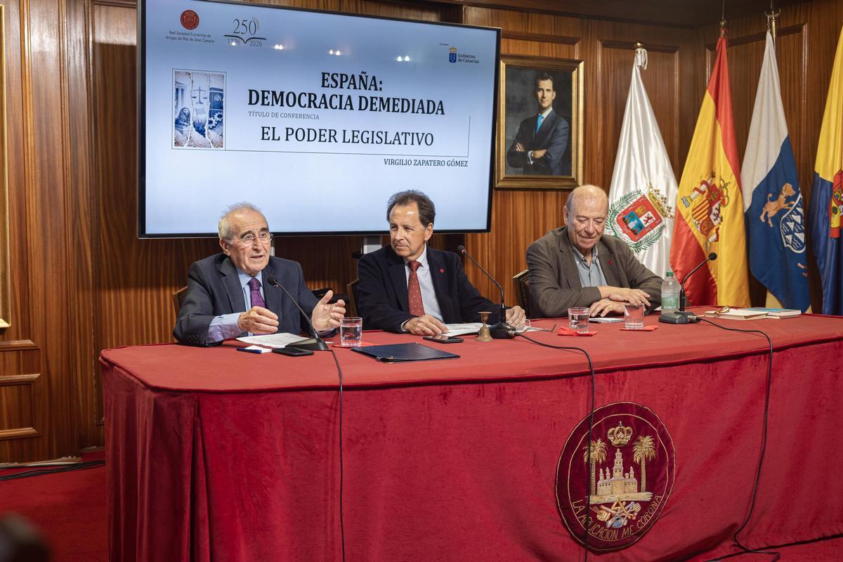 Virgilio Zapatero, jurista y exministro, en Las Palmas de Gran Canaria.