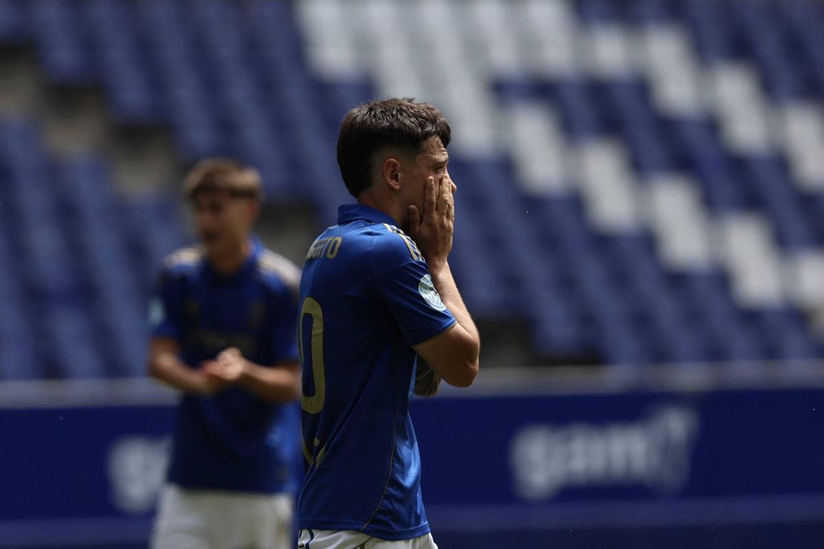 El Vetusta muere en la orilla: el filial del Real Oviedo pierde el ascenso en el Tartiere ante un buen Coria (0-1)