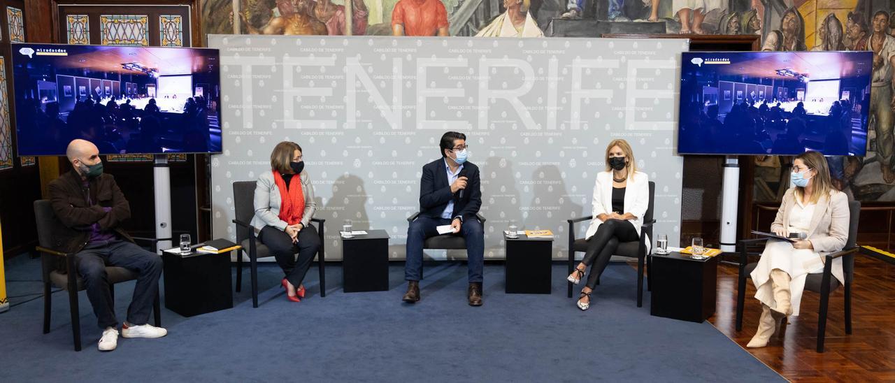 Imagen de la presentación del festival, este jueves en el Cabildo de Tenerife.