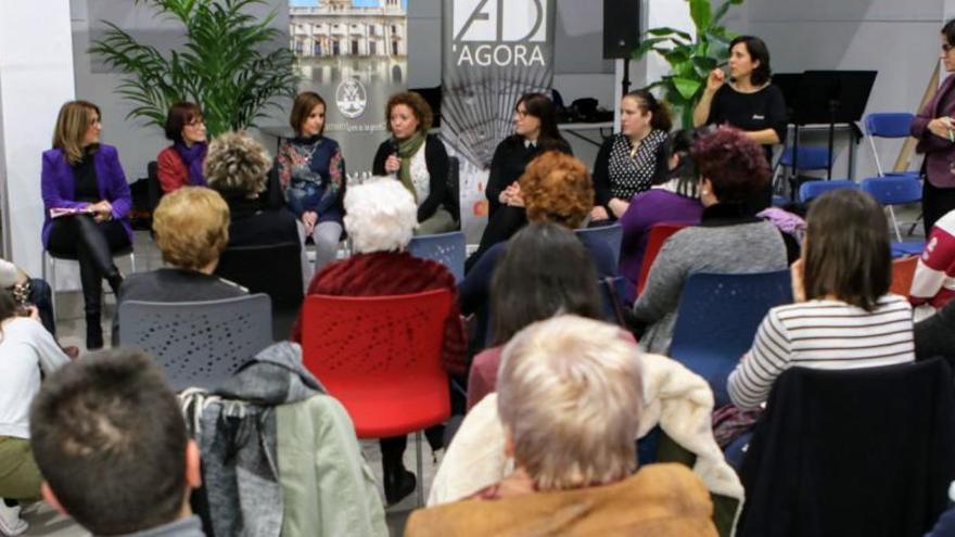 Un momento del acto celebrado en el Àgora