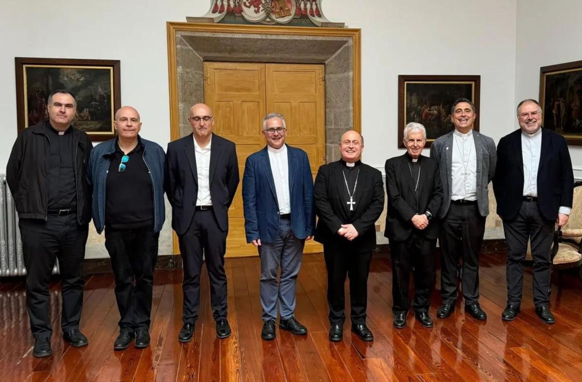 Imagen de la reunión celebrada en julio para la aprobación de los estatutos y puesta en marcha del Seminario Mayor Interdiocesano / A. S.