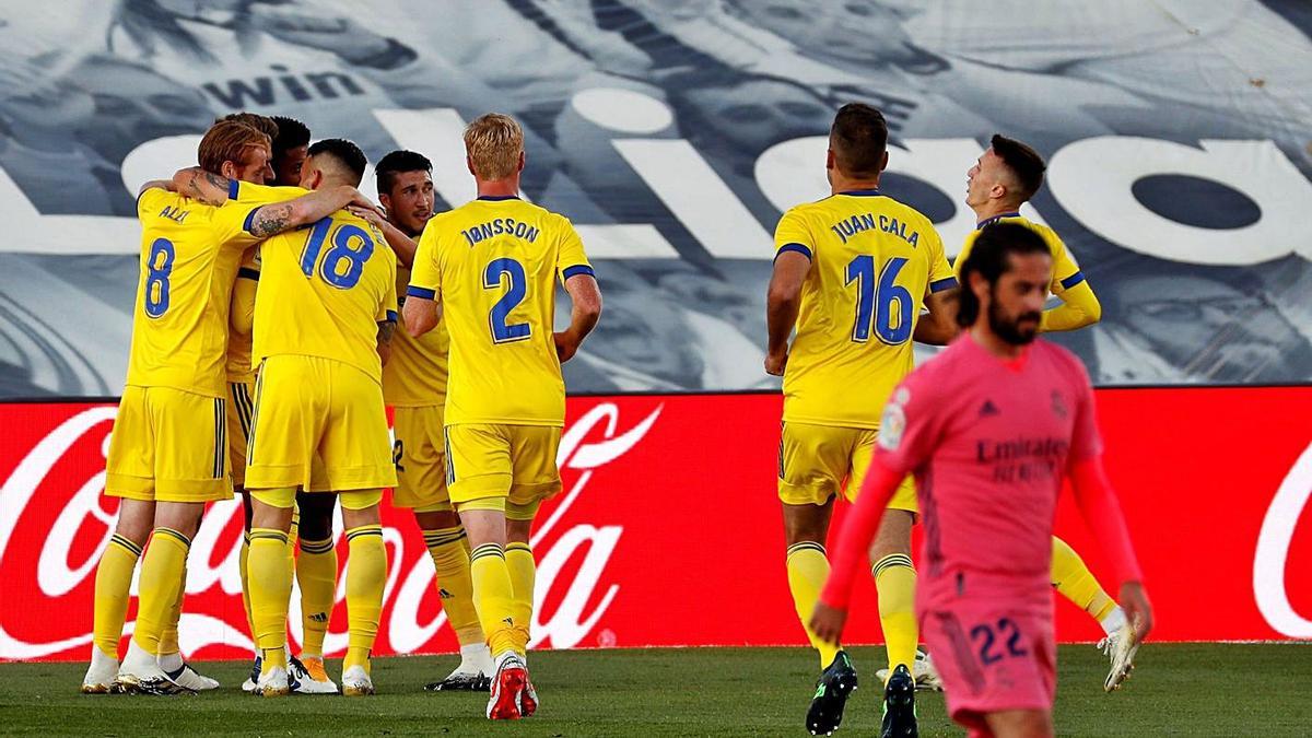 Álvaro se doctora con el Cádiz ante el Madrid