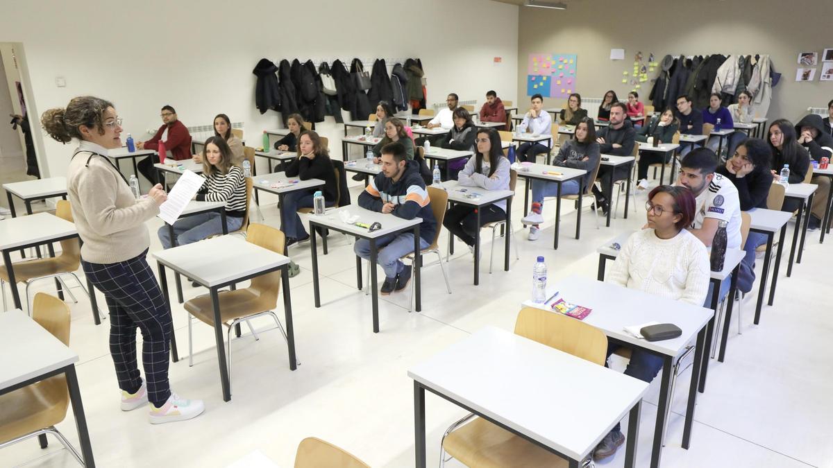 Examen del año 2023 en Zaragoza