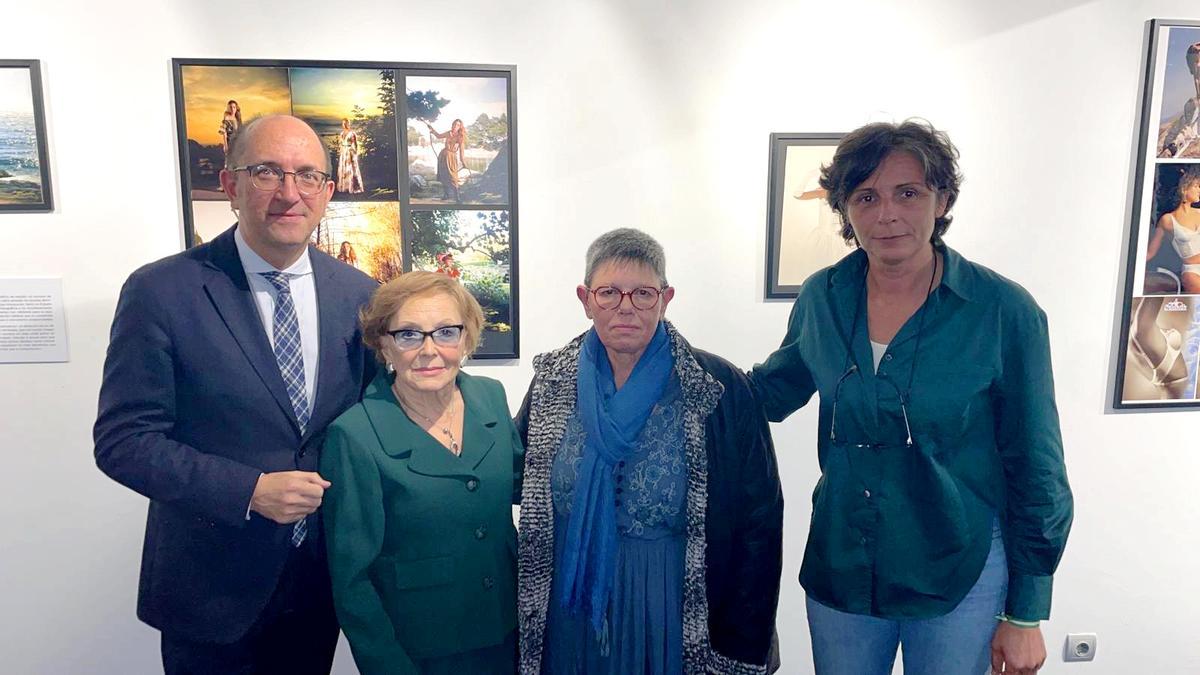 Exposición de la prestigiosa fotógrafa Mary Quintero: de nuestros hogares al Museo do Mar de Vigo
