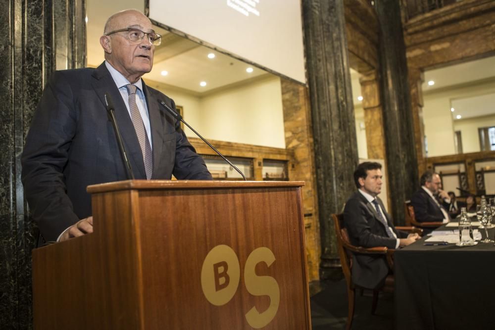 Entrega del premio del Banco Sabadell a la investigación económica a Nagore Iriberri