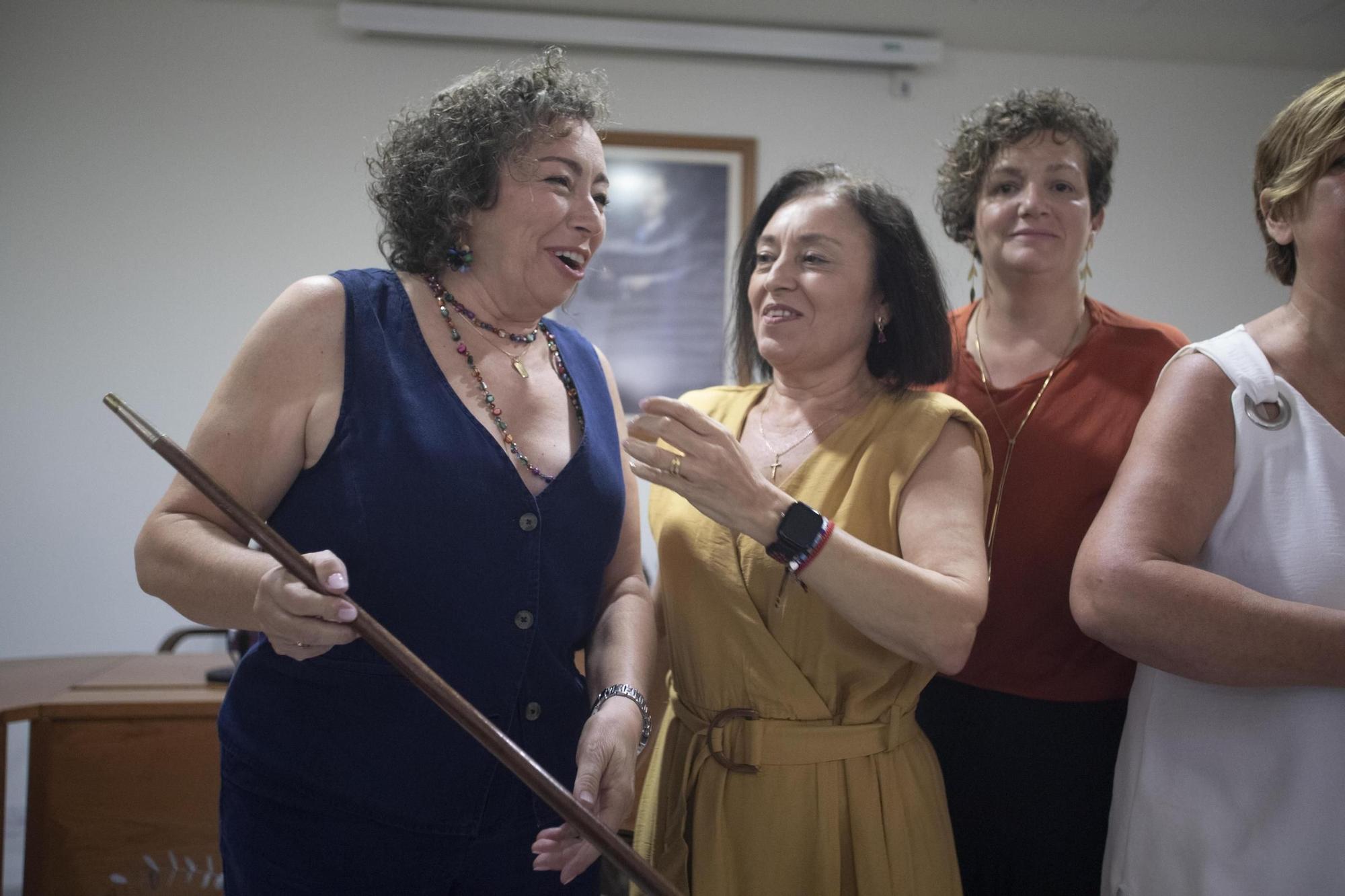 Todas las fotos de la toma de posesión de la nueva alcaldesa de Novetlé