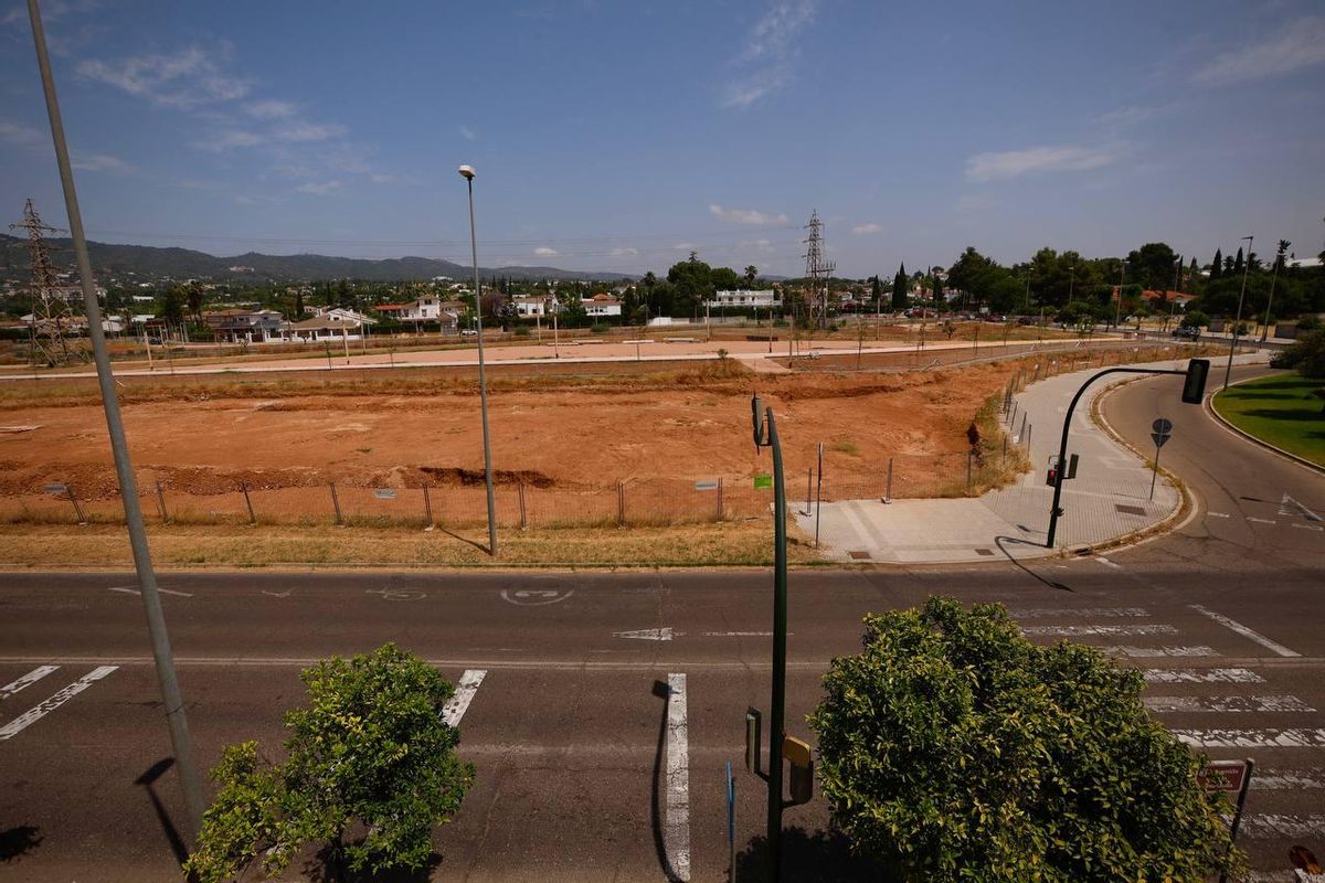 Vista de parte de la zona por donde deberá pasar la ronda Norte, en paralelo a la avenida de la Arruzafilla.