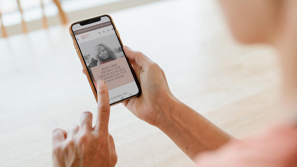Ibizers te ayuda a abrir tu propio canal de venta 'online' desde Ibiza.