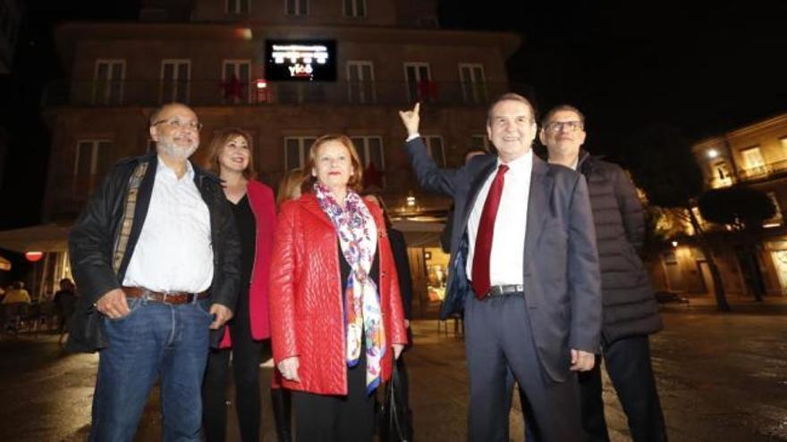 Abel Caballero 'decreta' que el día del encendido navideño no llueva en Vigo