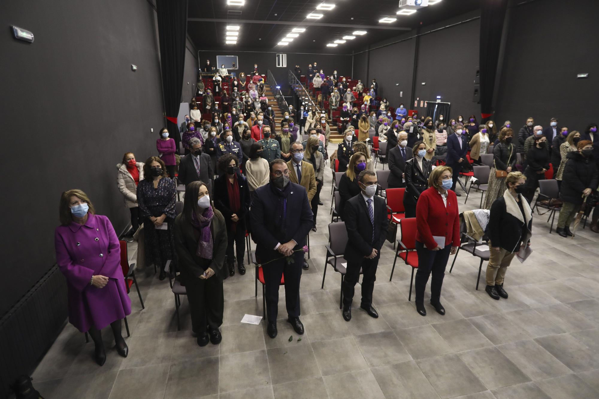 Acto institucional en Corvera en el día contra la violencia que sufren las mujeres