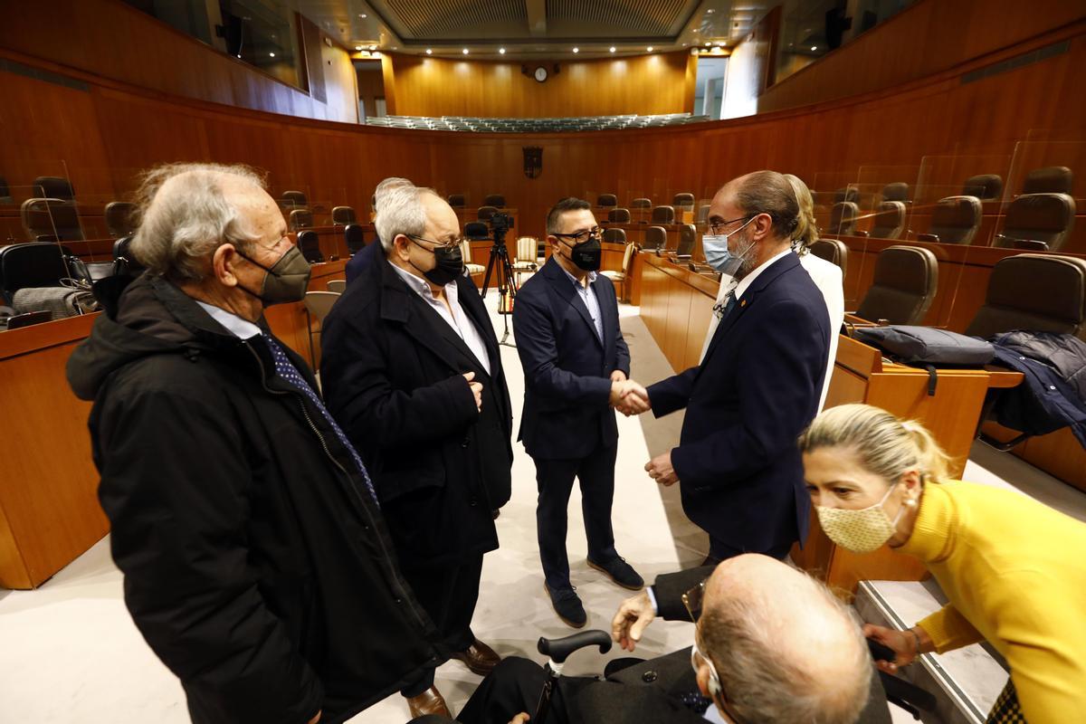 Así fue el reencuentro de presidentes autonómicos Así fue el reencuentro de presidentes autonómicos