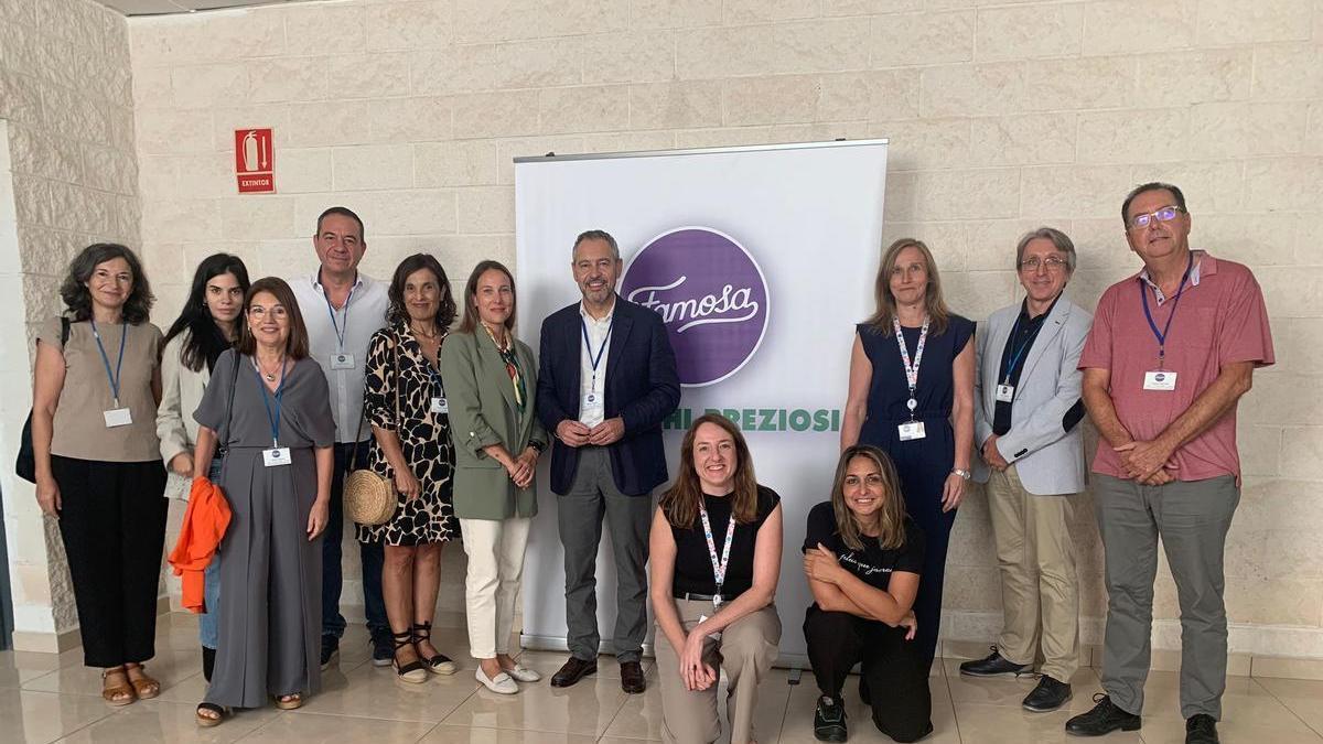 Asistentes al evento organizado por Atalayas Ciudad Empresarial en las instalaciones de Famosa