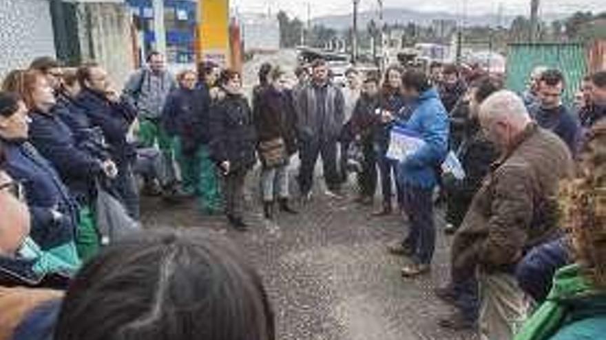 Reunión de la plantilla. // C. Graña