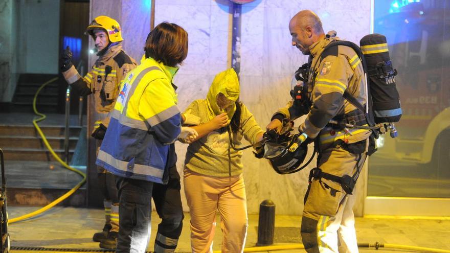 Una de las heridas en el incendio de la calle Doctor Jesús Quesada